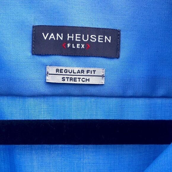 Flex Collar Regular-Fit Men's Dress Shirt - Picture 4 of 7